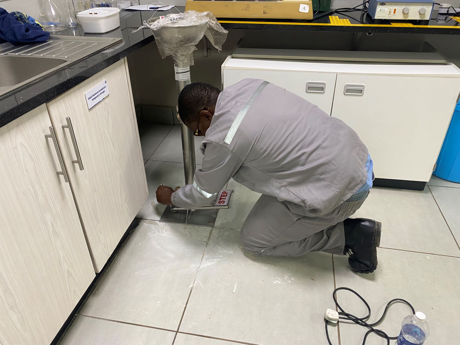 Installation of an Eye wash station